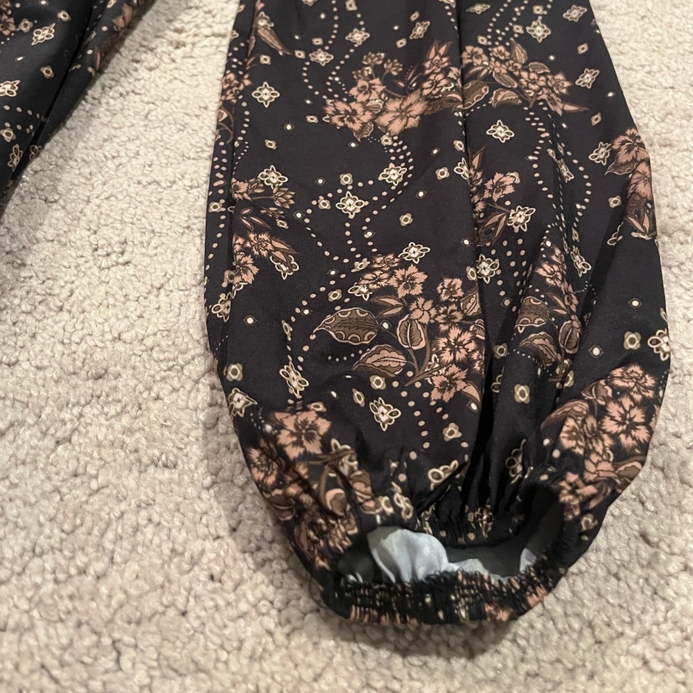Shein Long Sleeve Dress - Picture 6 of 10